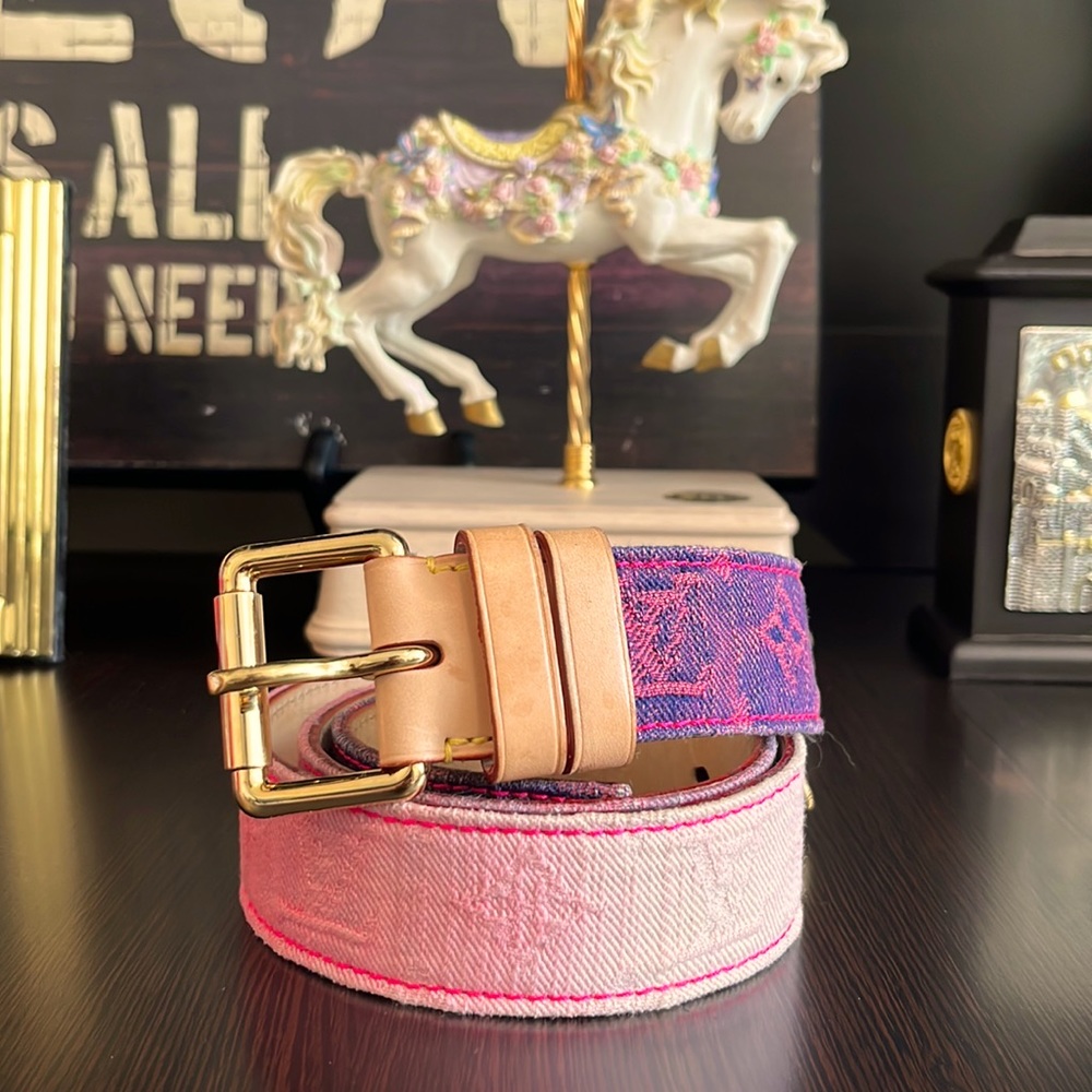 SOLD!!  Gorgeous Authentic Louis Vuitton Belt!